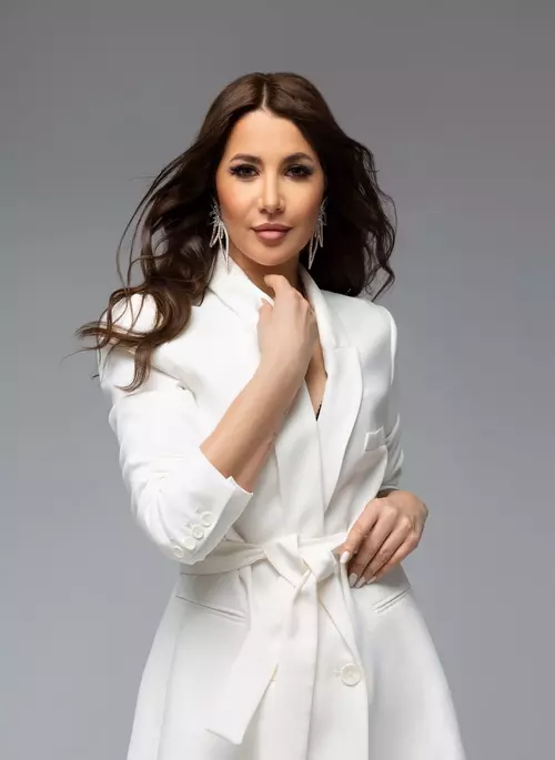 Anna Szablej - founder and aesthetician of Beauty Icon Solihull